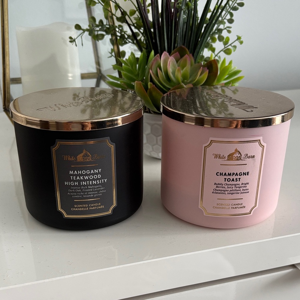 White Barn Candle Duo - Black and Pink